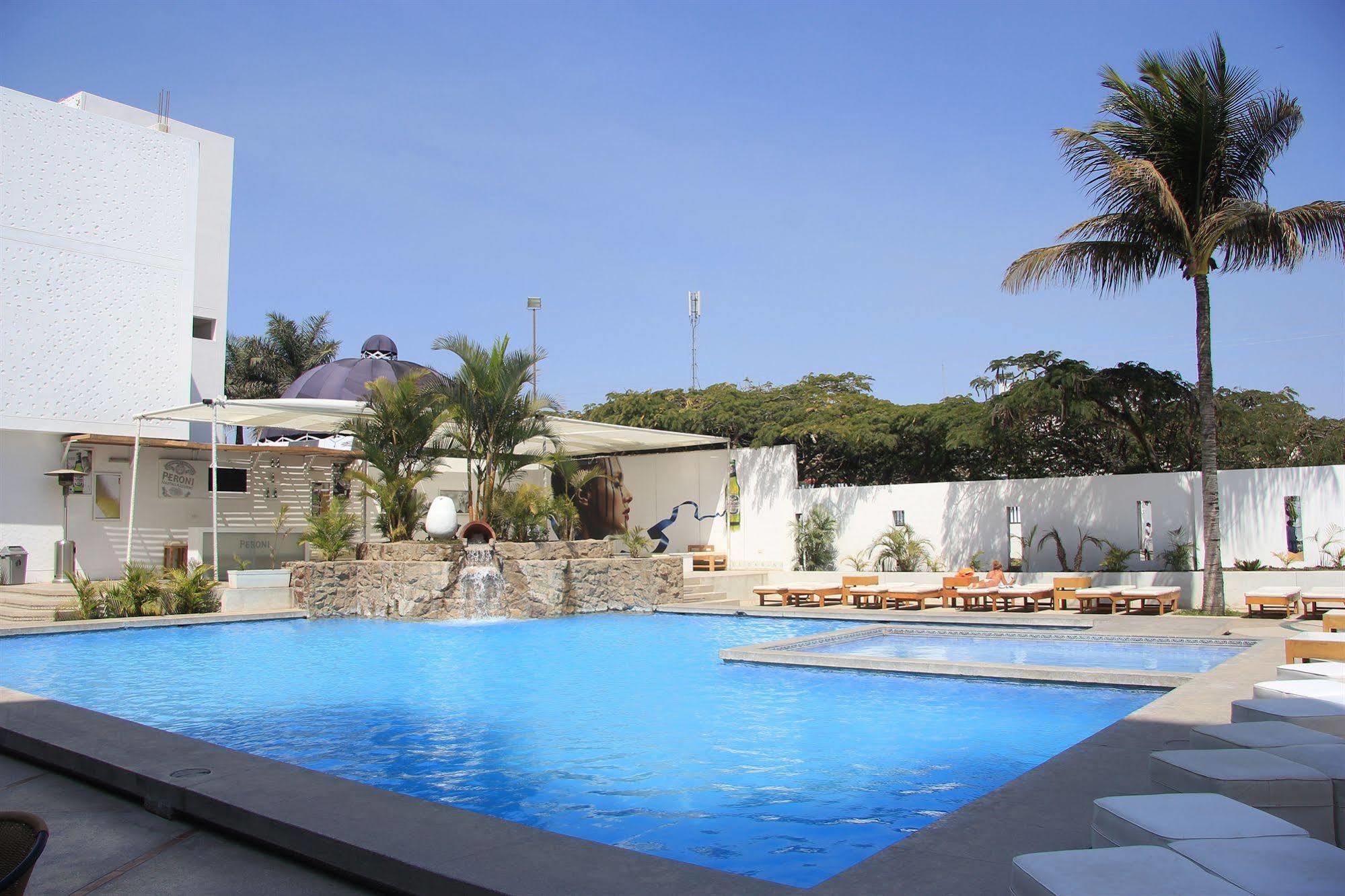 Winmeier Hotel Y Casino Chiclayo Exterior photo